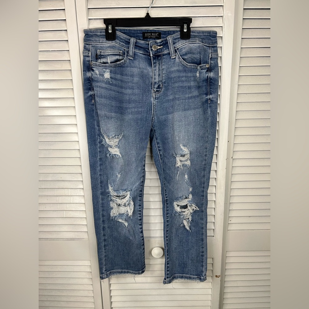 Judy Blue Distressed Skinny Fit Capri Jeans Size 7/28